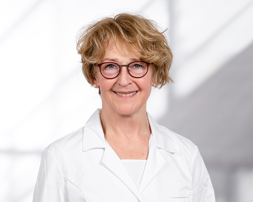 Dr. Annermarie Pichler